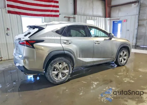 2017 Lexus Nx 200T Base z USA, uszkodzony, nr VIN JTJBARBZ5H2139852